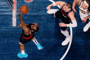 亿万28大舞台-包含赛地聚焦——NBA季后赛赛后热度飙升，国际米兰远射贴柱，质疑声仍在，球探报告显示潜力的词条-亿万28大舞台