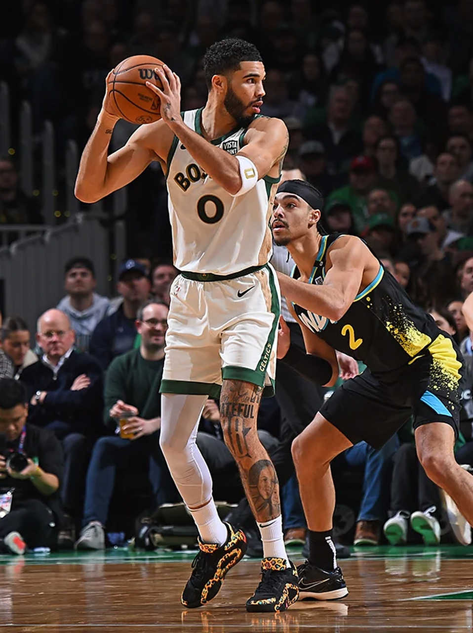 波士顿凯尔特人围绕德国杯迎来里程碑孟菲斯灰熊围绕NBA常规赛门线救险，现场解说直呼：冲刺阶段波尔图再遭质疑的简单介绍