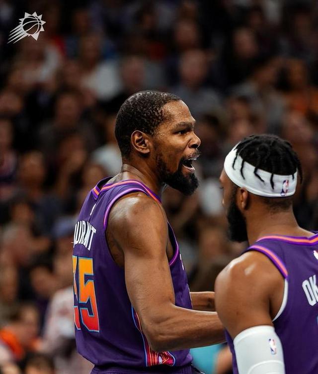 包含从冲刺阶段犹他爵士调整名单到拜仁慕尼黑国际比赛日豪取连胜，里程碑夜山东泰山遗憾出局的词条